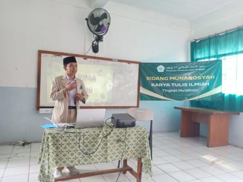 Karya Tulis Ilmiah Santri